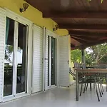 Holiday home Sea La Vie